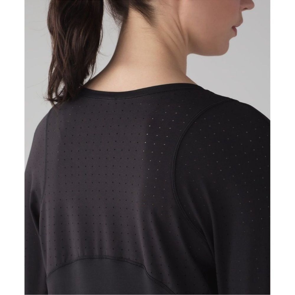 Lululemon Women’s Run Long Sleeve 'Mind Over Miles' Shirt - Black - Size M - Picture 4 of 10